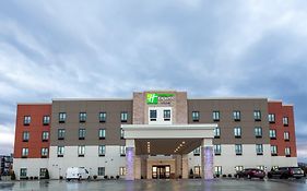 Holiday Inn Express Worthington 3*